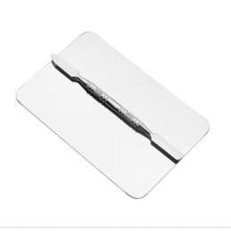 Палитра с шпатула