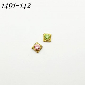 Бижу за нокти 142